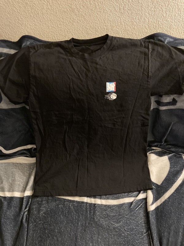 Undefeated Hey Batter Tee Size XL Tshirt Euc Black