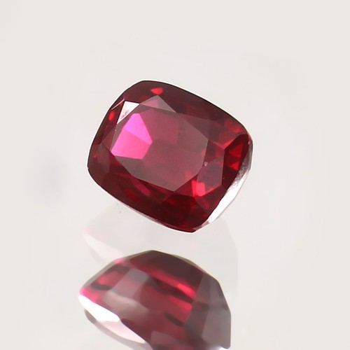 Fine Jewelry Making Gemstone 9x7x5mm Ring Size Dark Red Mozambique Ruby Cushion - Picture 4 of 4
