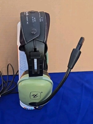 David Clark H20-10 Aviation Headset | eBay