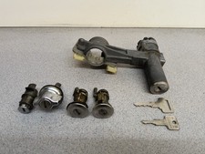 1975-1980 Volvo 240 244 242 245 264 Ignition Door Lock Cylinder W Key 1205753