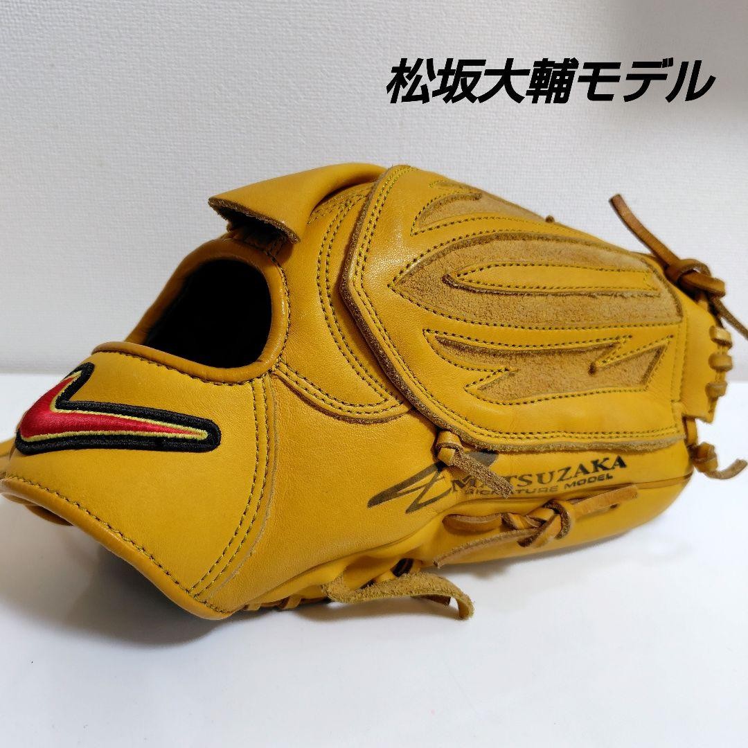 NIKE Matsuzaka Softball Glove Daisuke Matsuzaka Signature Used