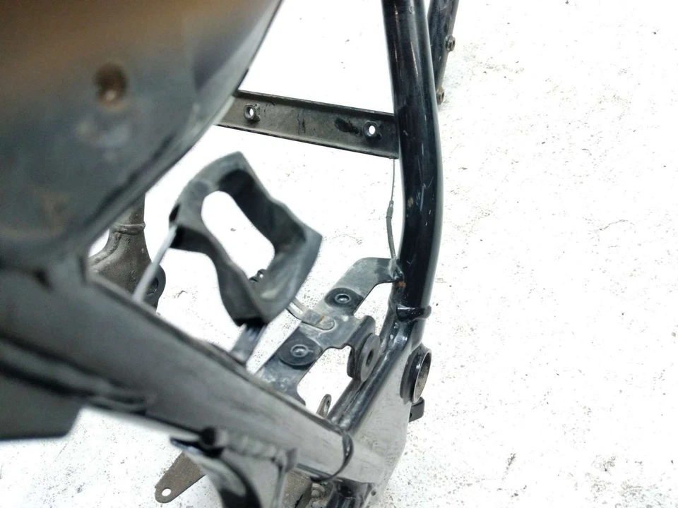 Cuadro principal recto CLN Suzuki GZ 250 01 Foto 4 de 4