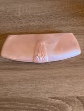 VINTAGE SHELL PINK ROSITA OF WARWICK NECKLACE/PEARLS  DISPLAY CASE CIRCA 1950'S