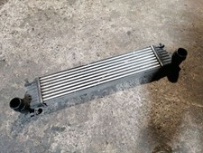 Fiat 500L 2015 Ladeluftkühler 8A9450000 Benzin 1kW ADV113192