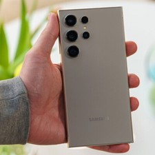 NEW Samsung Galaxy S24 Ultra  256GB 5G SM-S928U Unlocked Smartphone No Contract