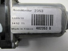 Motore Alzacristallo Anteriore Per Hyundai IX35 2010-2017 – Sostituisce 824502S010 E 824602Z000 (Lato Sinistro)