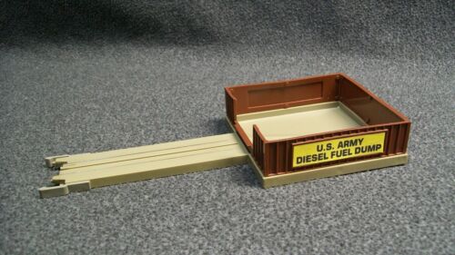 *RARE* Tyco US1 Electric Trucking US Army Diesel Fuel Dump slot track accessory