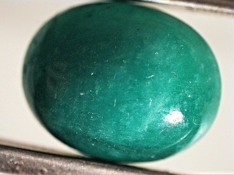 Esmeralda de 5 cts talla cabujón, natural sin tratamientos - Imagen 3 de 4