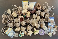 Vtg Mini Woven Wicker Baskets ,Hat,Broom,Wreath Dollhouse Miniature Craft Lot 78