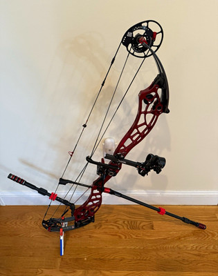 Bowtech Reckoning Gen2 all info about parts and on last photo case included