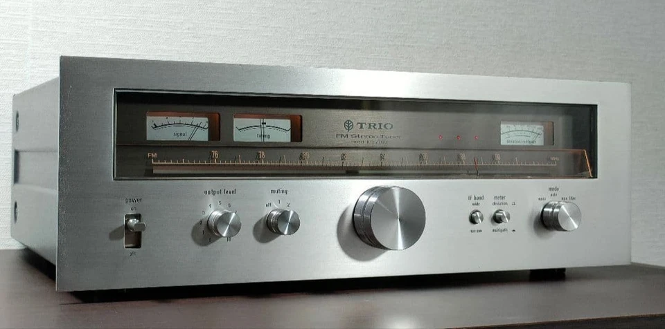 KENWOOD TRIO KT-7700 AM/FM Tuner Stereo Receiver 1976 Vintage AC100V 50Hz/60Hz - Image 2 of 4