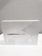 CurrentBody Skin LED Light Therapy Mask