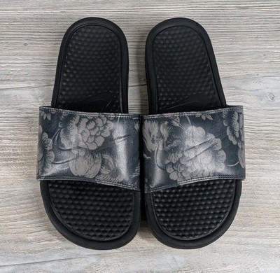 Nike Womens 9 Black Floral Benassi Slide Sandals Comfort Casual Pool Beach Shoes