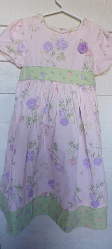 Hartstrings Vintage Girls size 5 Green Floral Summer Dress 100% cotton - Picture 2 of 9
