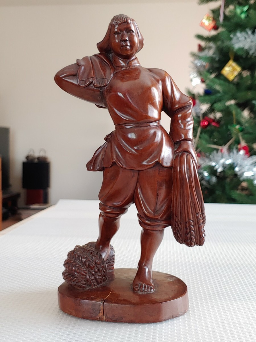 文革黄杨木雕拾穗姑娘Chinese Cultural Revolution Boxwood Sculpture