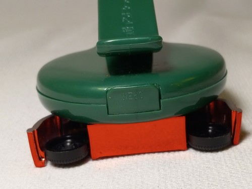 Bath & Body Works VOLKSWAGEN BEETLE Visor Clip Air Freshener Holder NEW no tag - Picture 9 of 12
