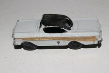 HO Scale 1/87th AHI Japan Diecast 1950's Sedan, Box A-56