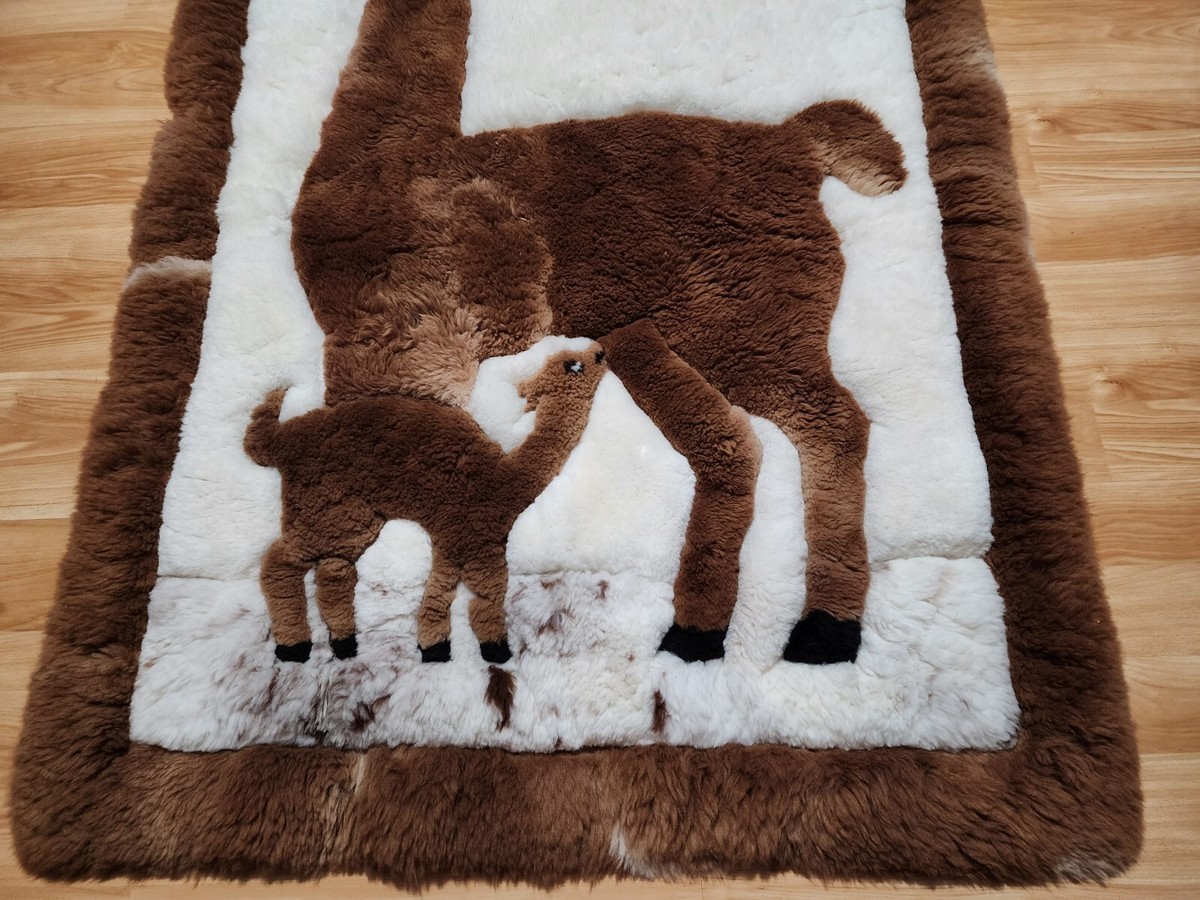 Llama Alpaca Fur Wall Hanging Rug Peru Tapestry Patchwork Hide 58