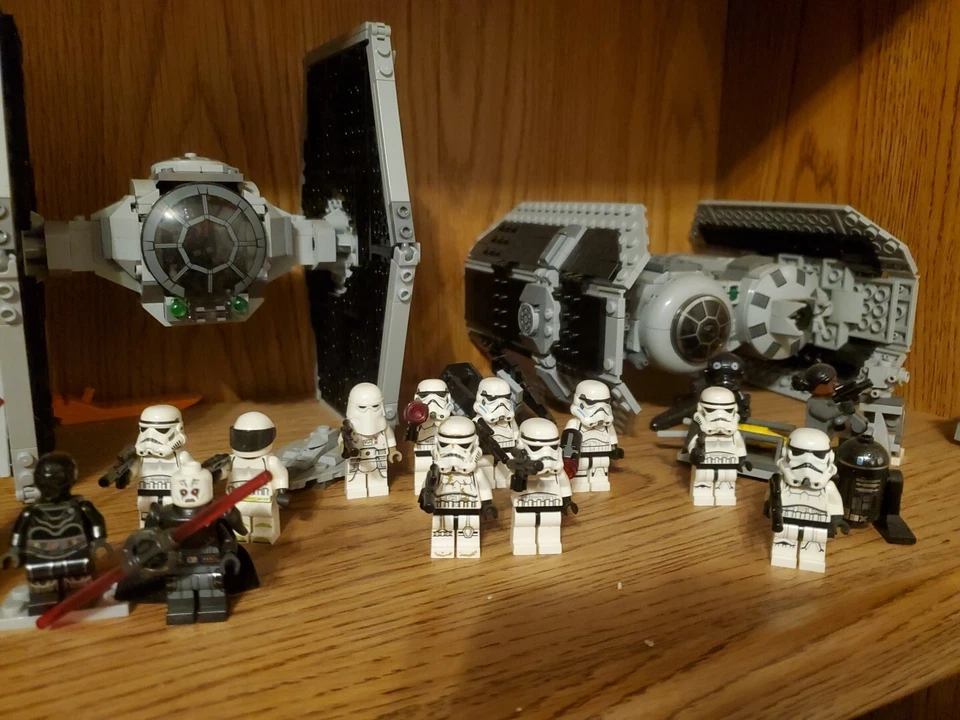 LEGO Star Wars Tie Boomer Tie Fighter And InquisitorTransport/Micro Fighters Foto 3 de 4