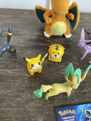 Pokemon Toys PVC Figures Lot + 1999 BK #150 Mewtwo Gold Card Coin Plush Misc - Picture 9 of 15
