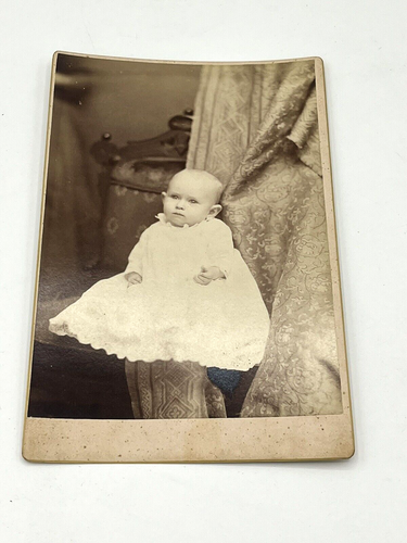 Antique Photo Picture Cabinet Card Baby Infant In Lacy White Dress Nevada IA