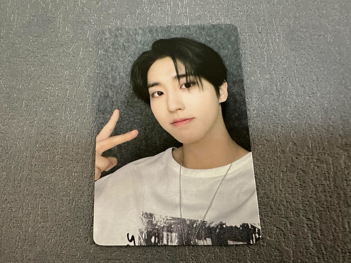 STRAY KIDS OFFICAL 樂-STAR ROCK-STAR YZY WITHFANS POB PHOTOCARD