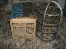 STONCO  v-131  CAST GUARD Aluminum for 100W Vaportight SCREW-ON