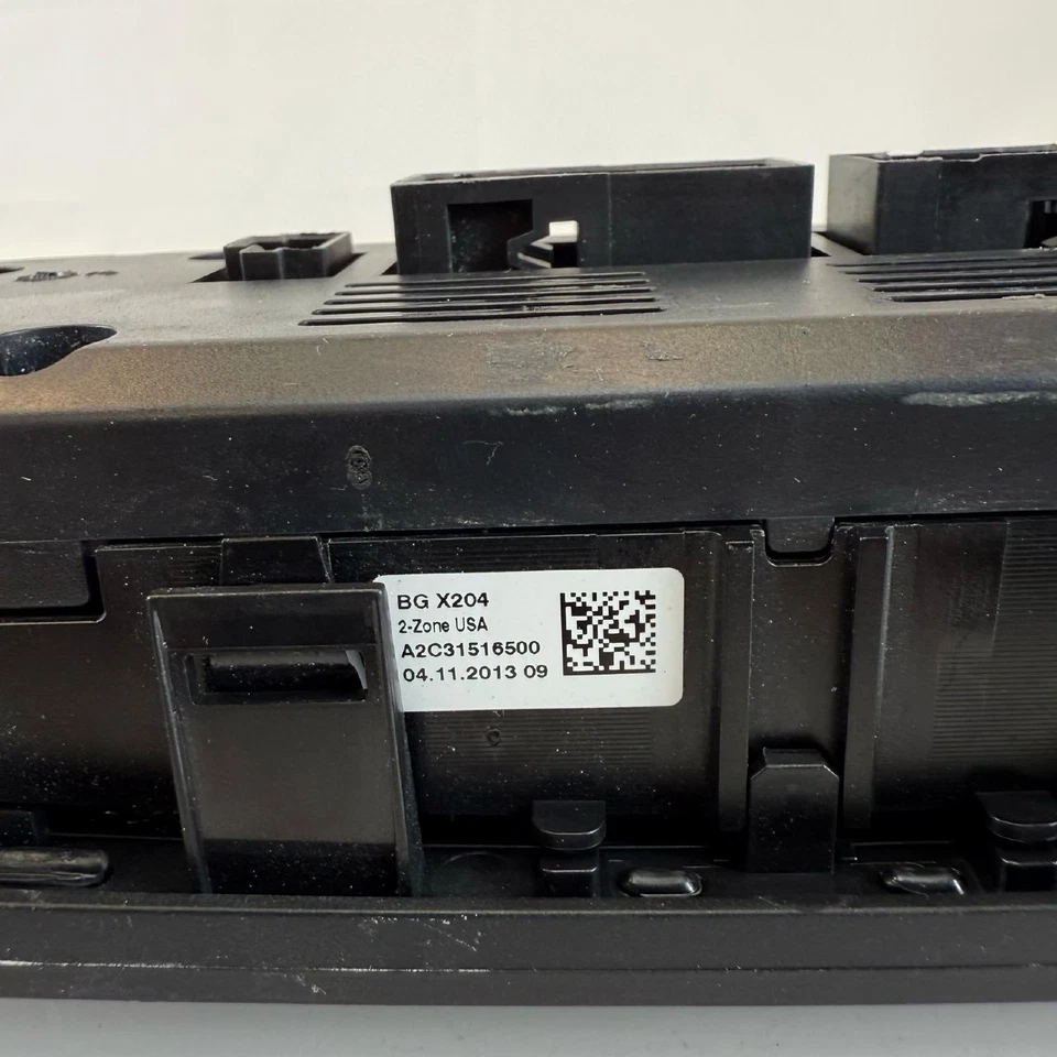 12-15 Mercedes C250 C300 C350 GLK350 Climate Control Panel OEM A2C31516500 AC - Image 2 of 4