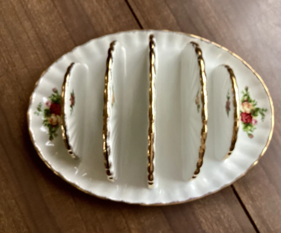 Royal Albert Old Country Roses Toast Rack - Image 3 of 4