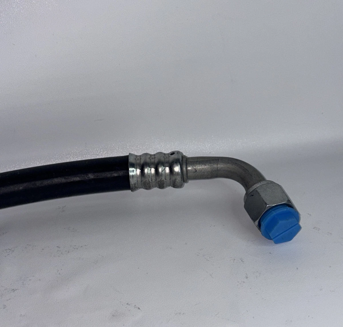 OEM PACCAR F50-2351-0450 A/C Hose Assembly For Kenworth And Peterbilt photo 2