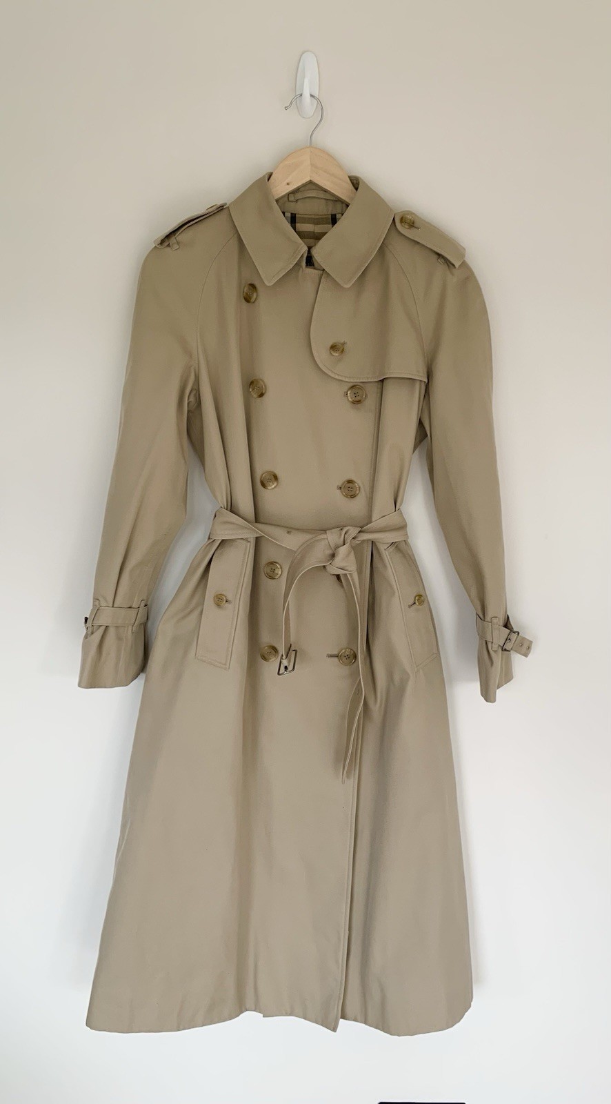 Vintage Burberrys Long Trench Coat – Honey Beige Camel - Size 12
