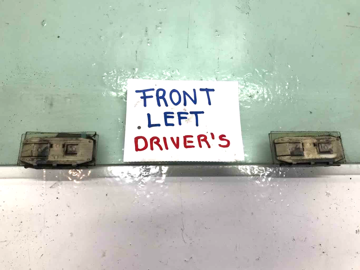 2000 - 2002 SATURN S SERIES Front Door Glass Window Driver Left LH