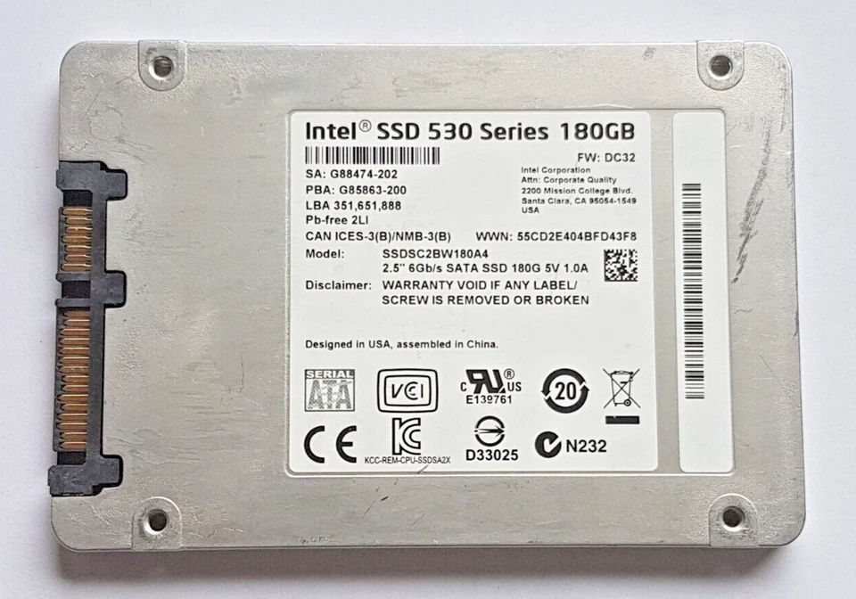 180 GB SATA III Intel SSD 530 Series SSDSC2BW180A4 2D-NAND MLC 2.5" Festplatte