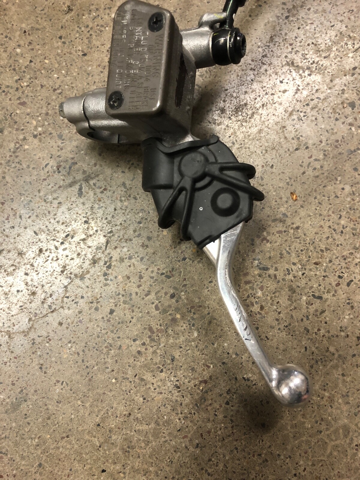 OEM YAMAHA YZ450F FRONT BRAKE MASTER CYLINDER YZ 125 250 250F X 450 08