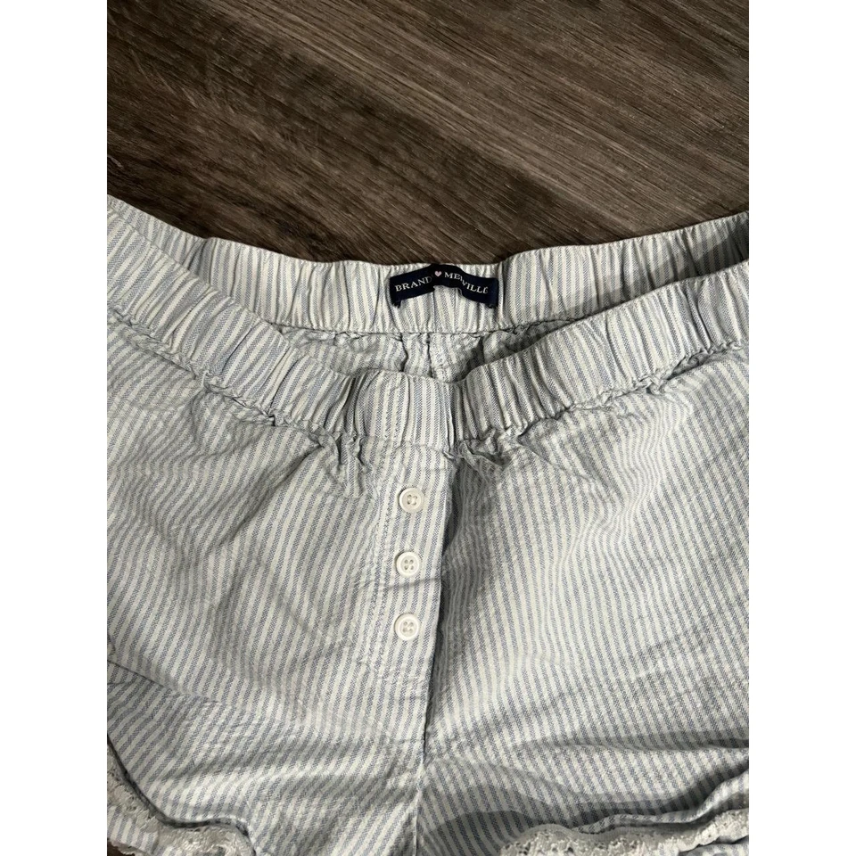 Pantalones cortos Brandy Melville para mujer talla única XS/S azul claro a rayas salón ribete de encaje Foto 3 de 4