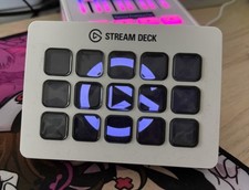 Elgato - Stream Deck MK.2 Full-size Wired USB Keypad with 15 Customizable