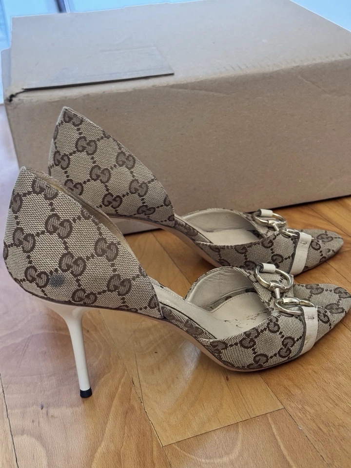 Zapatos de salón Gucci Horsebit Peep Toe de lona talla 10 para mujer excelente estado” Foto 2 de 4