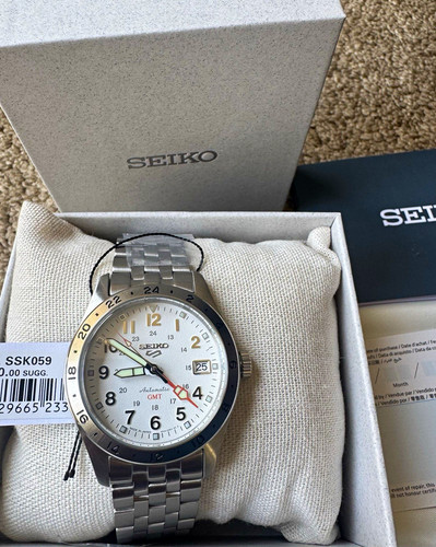 Seiko 5 Sports Automatic GMT Date White Dial Stainless Steel Bracelet Box SSK059