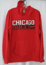 CHICAGO BULLS MCDERMOTT 3 MAJESTIC RED HOODIE SWEATSHIRT - SIZE LARGE