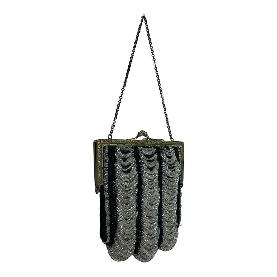 Antiguo bolso de mano Art Deco de los años 20 hecho a mano pequeño con cuentas bolso de noche bolso sin asas con solapa Foto 3 de 4