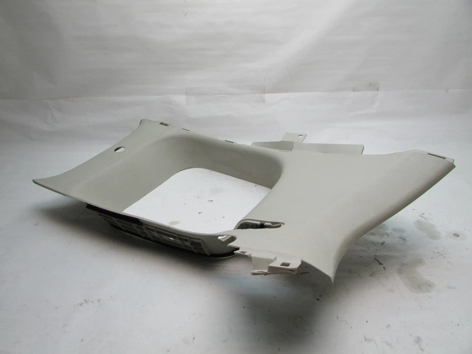 Cubierta superior C superior trasera lado conductor izquierdo Mazda5 2008 2010 para moldura de cuarto de pilar Mazda5 2008 2010 Foto 3 de 4