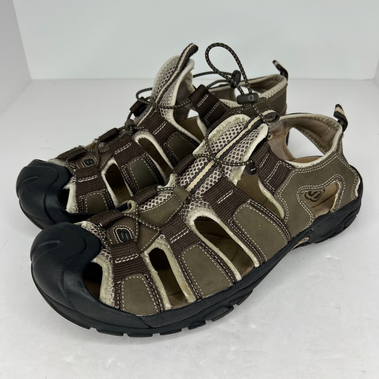 Skechers Mens Journeyman Waterproof Brown Tan Bungee Lace Size 12 Sandals