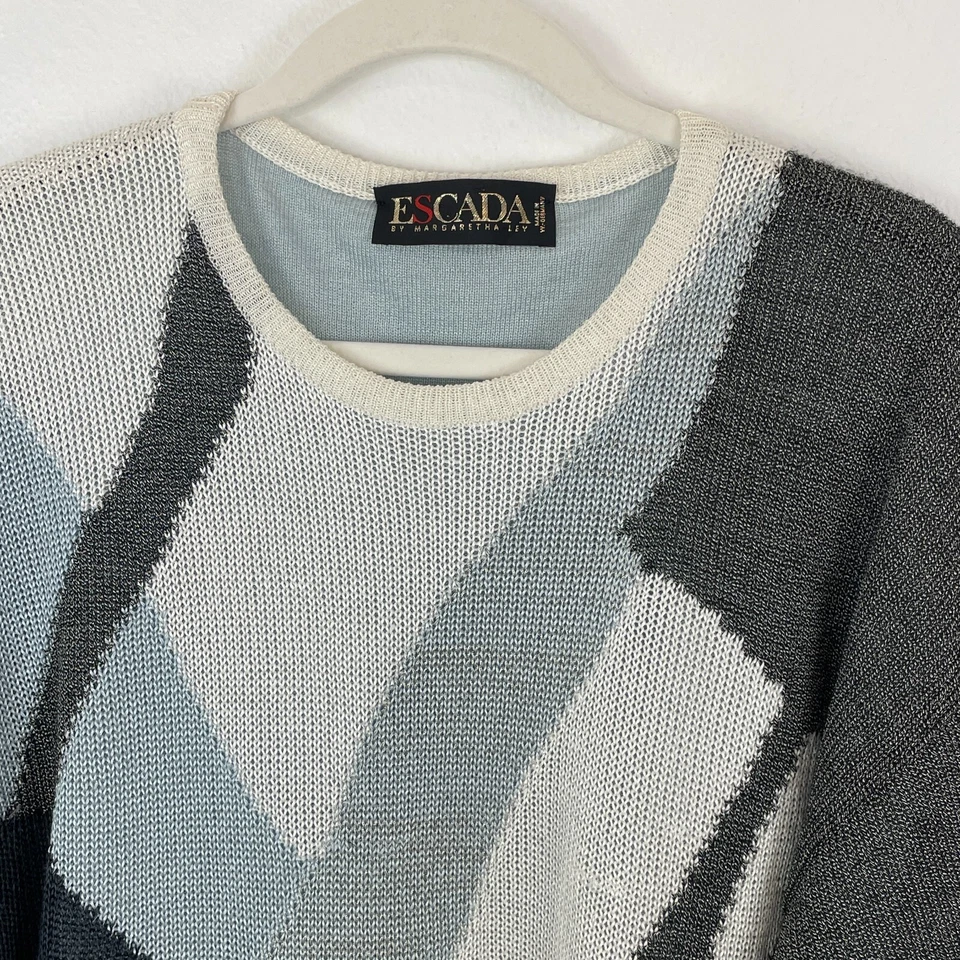 Suéter ESCADA By Margaretha Ley De Colección Talla 36 M L Apliques Florales Azul Gris Lino Foto 3 de 4