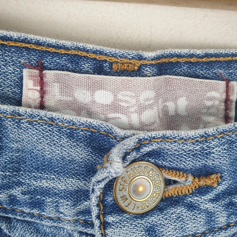 Levi's 569 Cut Off Jean Shorts Womens W30 Size 18 Regular Denim 100% Cotton - Image 3 of 4