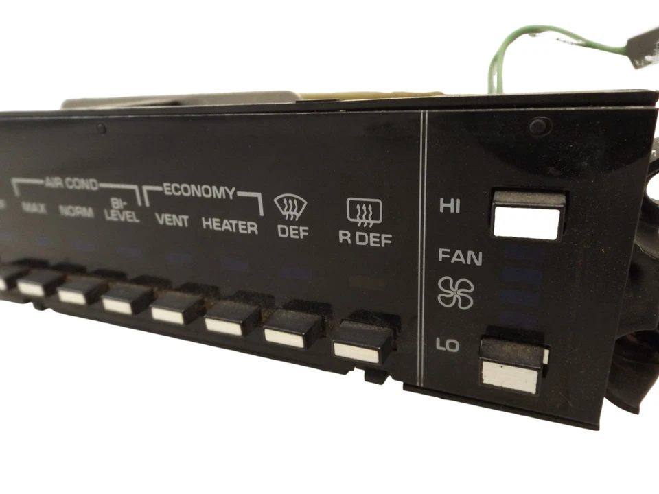 Oldsmobile Delta 88 1986-88 panel de control de temperatura HVAC 19151943 OEM Foto 3 de 4