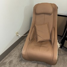 Synca CirC Premium Compact Massage Chair with Heat in Beige