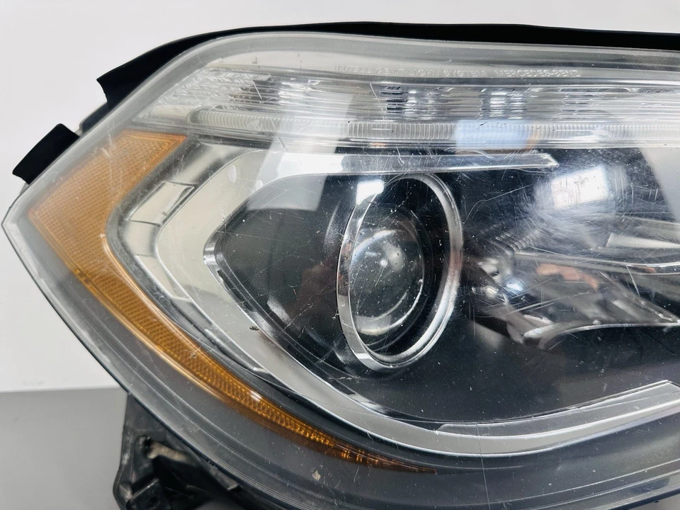 AS IS! 2013-2016 Mercedes Benz X166 GL450 Passenger RH Side Headlight Xenon OEM - Image 4 of 4