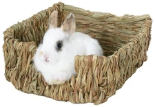 Peter's Woven Grass Pet Bed