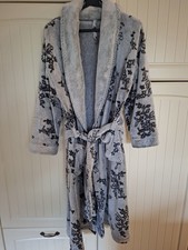 M & S Ladies Pretty Dressing Gown Supersoft Loungewear Bathrobe Size 12-14 Grey 