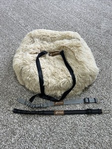 Pelsbarn Beige Car Bed Car/Pet Protecting Two Attached Straps Two Bungie Straps